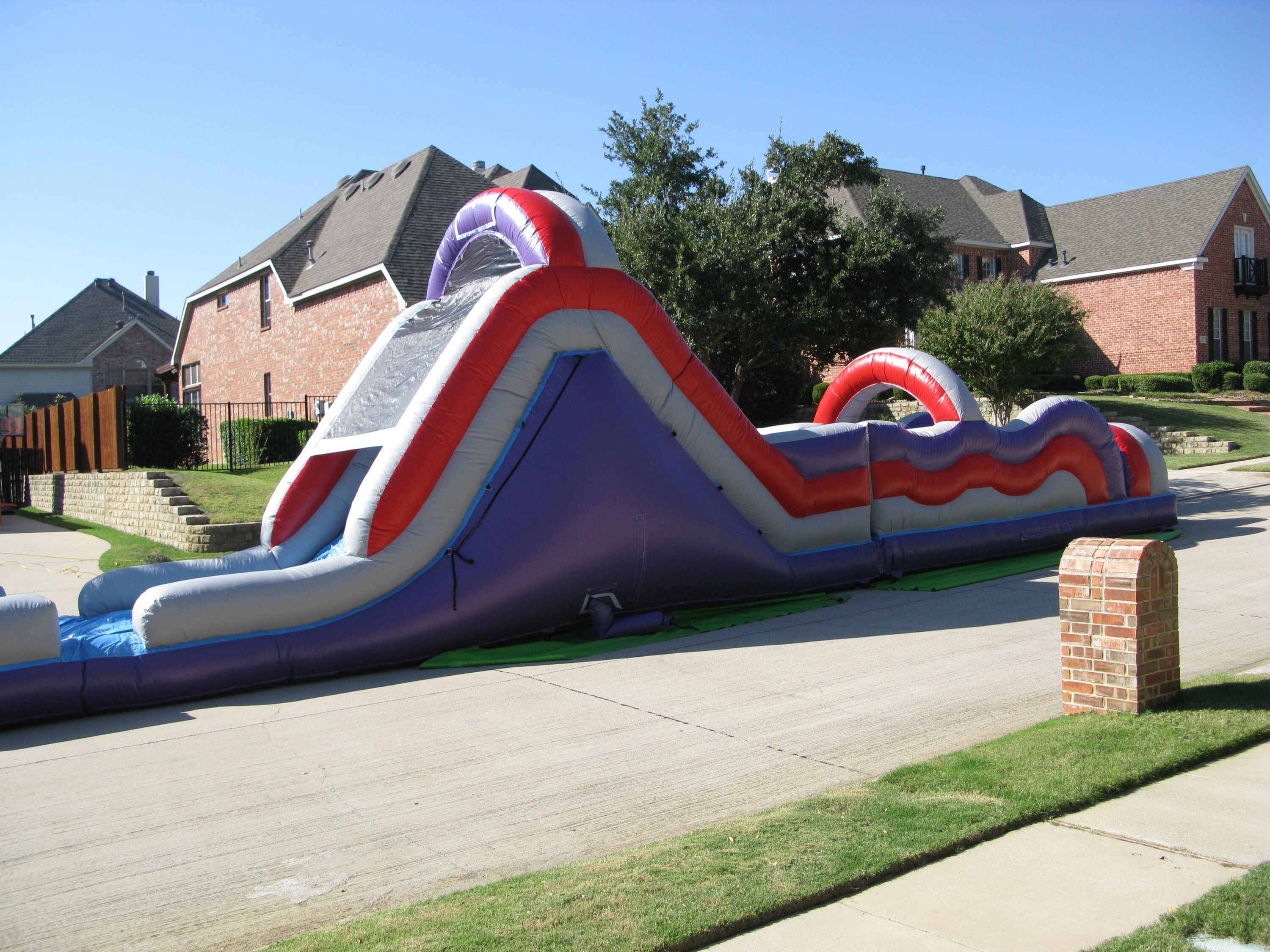 AWESOME 60 FT OBSTACLE INFLATABLE RENTAL